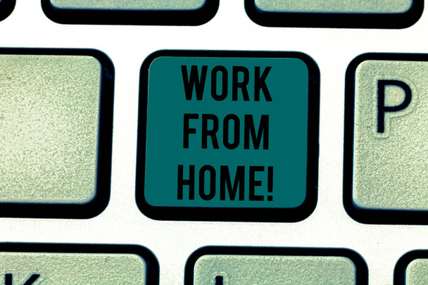 Kavramsal el Work From Home gösterilen yazma. İş fotoğraf metin serbest iş senin ev uygun teknoloji klavye anahtar bilgisayar ileti fikir oluşturmak için niyeti üzerinde çalışma. - Fotoğraf, Görsel