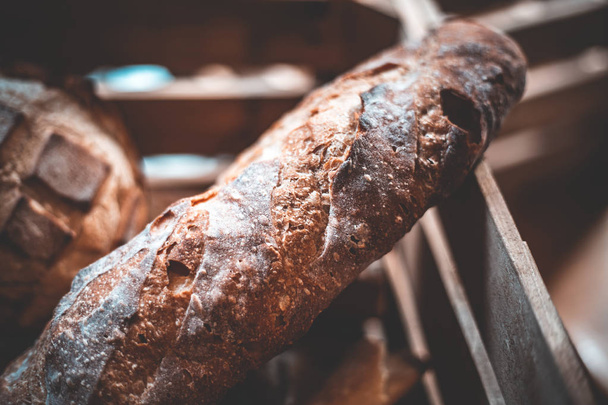 Vers gebakken brood loafs  - Foto, afbeelding