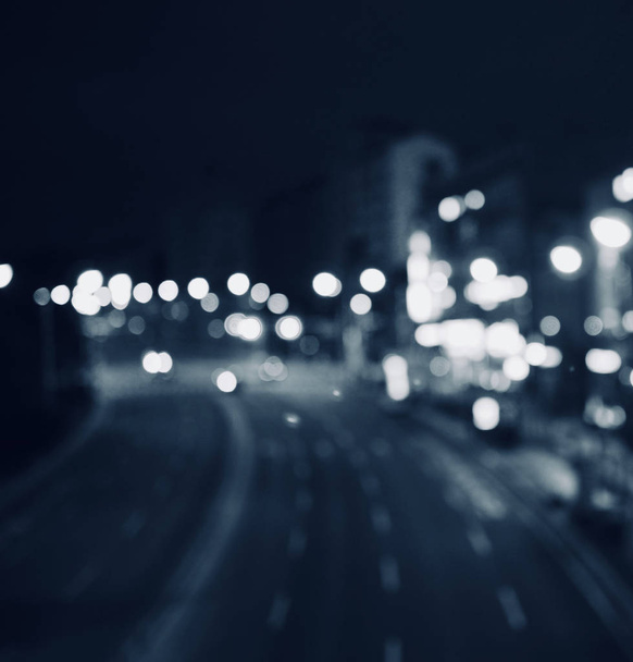 Belváros éjszakai utca bokeh, kihagyott fókusz   - Fotó, kép