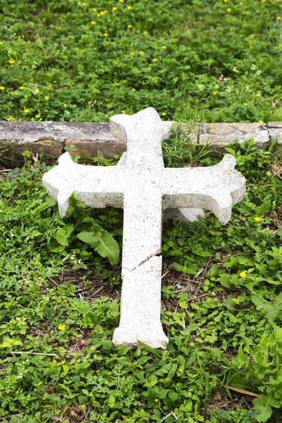 Mezarlığı mezar işaretleri - Fotoğraf, Görsel