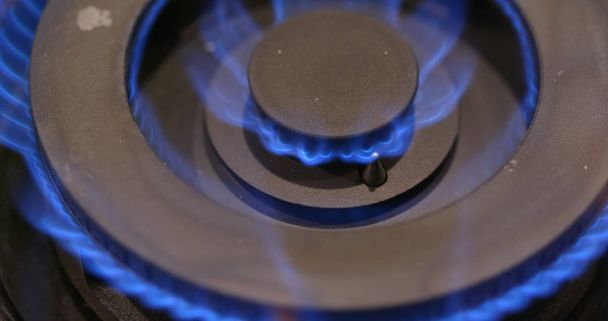 Brûlure de gaz d'une cuisinière à gaz de cuisine - Photo, image