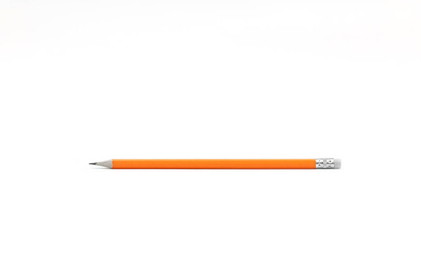 Csodálatos elszigetelt ceruza, tiszta fehér háttér. - Fotó, kép