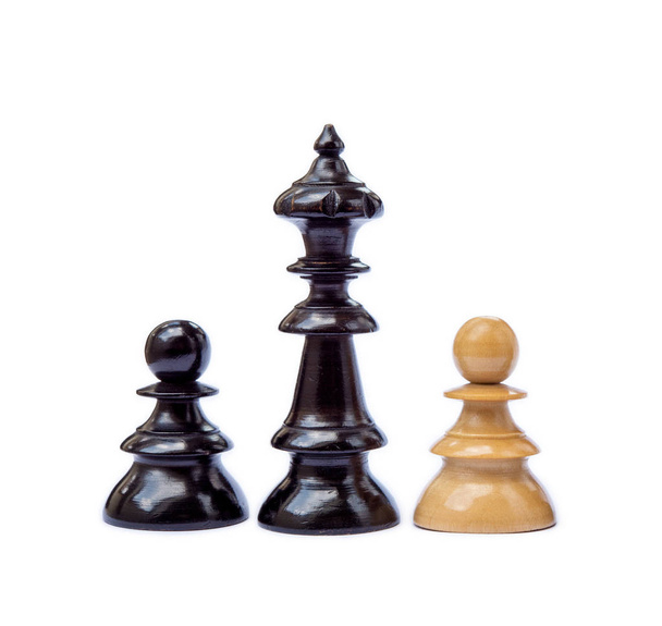 Stare kawałki szachy na białym tle - Zdjęcie, obraz