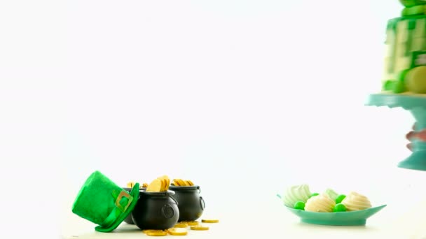 St Patricks Jour thème sucette bonbons terre goutte à goutte gâteau
. - Séquence, vidéo