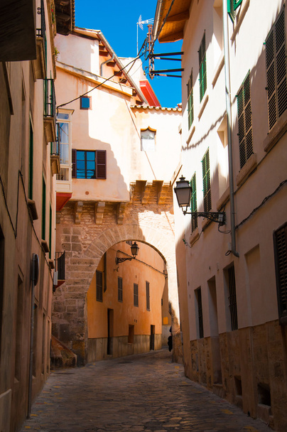 Středověká ulice v palma de Mallorca - Fotografie, Obrázek