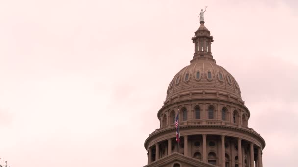 Close-up shot van de hoofdstad van de staat in Austin - Video