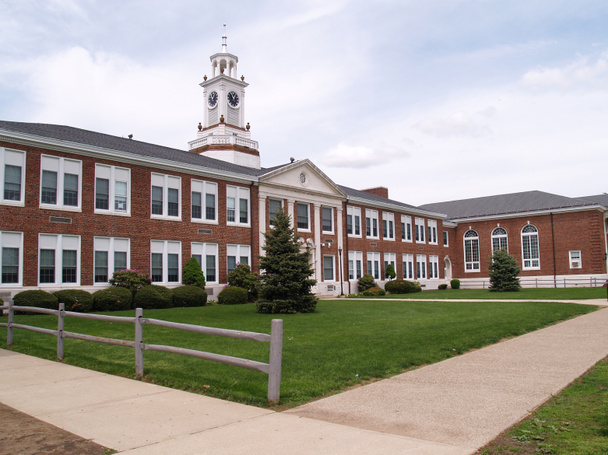 Старая кирпичная школа в Нью-Джерси
 - Фото, изображение