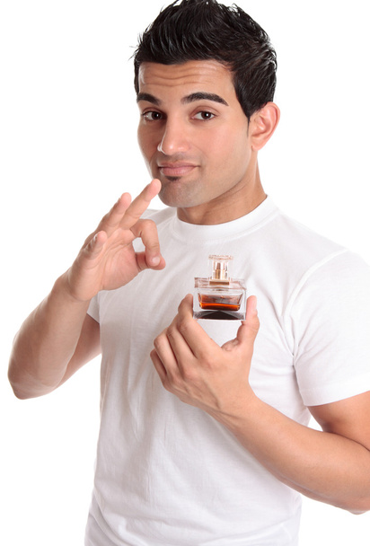 ajánló, előmozdítása egy parfüm férfi - Fotó, kép