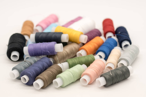 Cotton thread bobbins for needlework  - Φωτογραφία, εικόνα