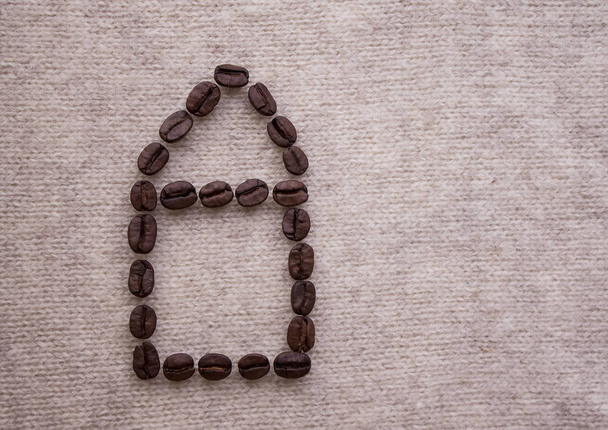 Forma de la casa de granos de café
 - Foto, Imagen