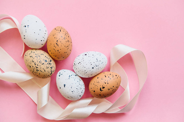 Krásné slavnostní velikonoční vajíčka - Fotografie, Obrázek