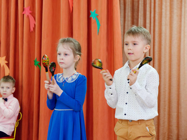 GOMEL, BELARUS - FEBRUARY 22, 2019: Matinee in kindergarten dedicated to the Day of the Soviet Army - Foto, Imagem