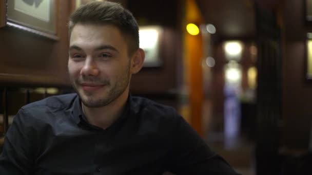 4K Portrait Of Happy, Funny Man Talking In Cafe - Záběry, video