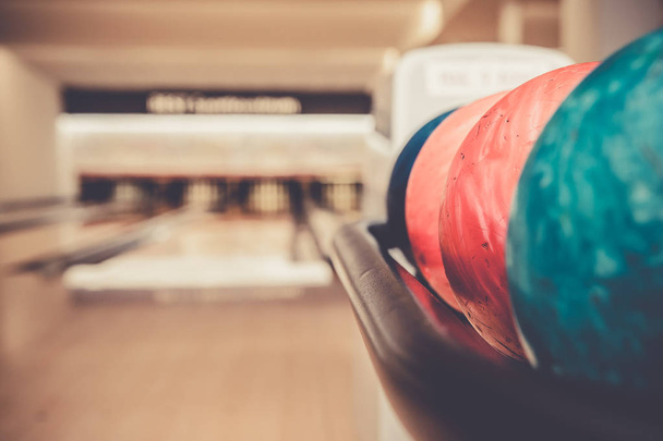 bowling topları bowling için hazır Spor Merkezi - Fotoğraf, Görsel