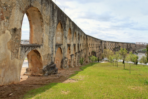 Aqueduto da Amoreira, Elvas, Португалія - Фото, зображення