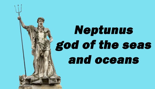 Neptün'ün su Roma tanrısı heykeli. Yunan mitolojisinde Poseidon - Fotoğraf, Görsel