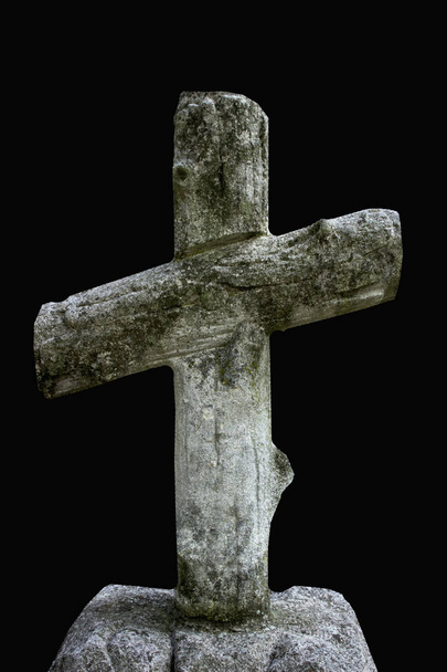 старий хрест на цвинтарі
 - Фото, зображення