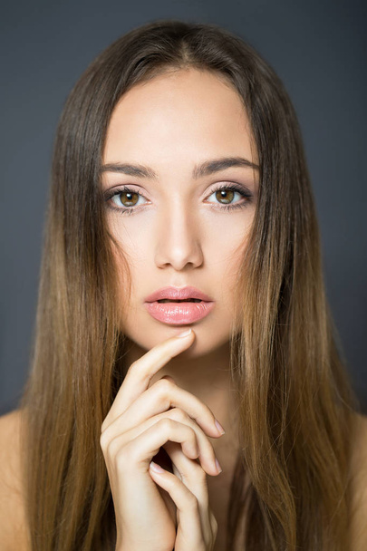 Portrait of young brunette cosmetics beauty. - Foto, Imagem
