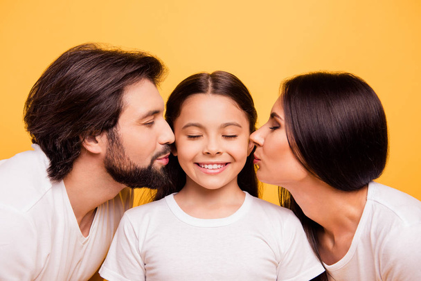 Close-up portrait of nice cute lovely lovable attractive charming cheerful people mom dad pre-teen adopted foster girl isolated over shine vivid pastel yellow background - Zdjęcie, obraz