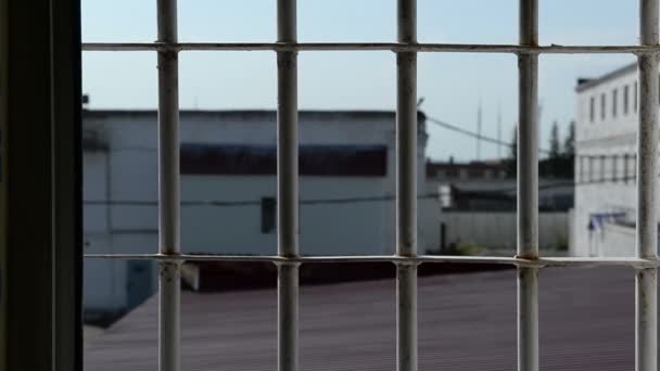 Więzienia. Typowy krajobraz więzienia. Rosyjskiego systemu karnego - Materiał filmowy, wideo
