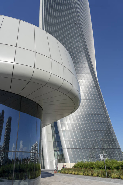 Milano, Lombardia, Italia: modernit rakennukset Citylife, ostosalueella ja Hadid torni
 - Valokuva, kuva