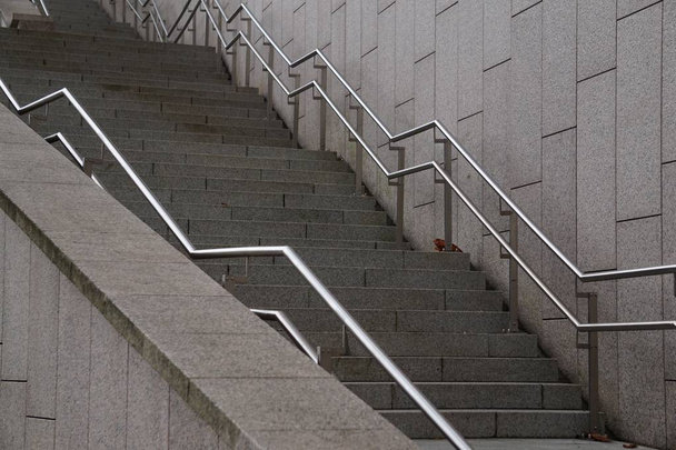 arquitectura escaleras en la calle
 - Foto, imagen