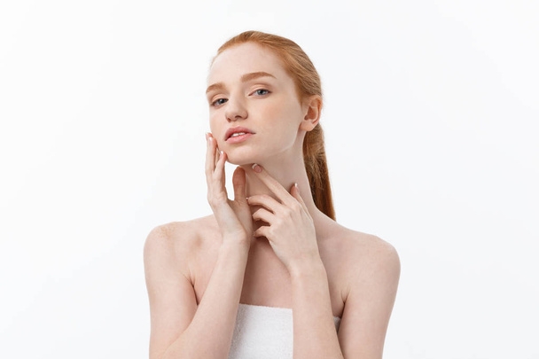 Beautiful woman female skin care healthy hair and skin close up face beauty portrait. - Valokuva, kuva