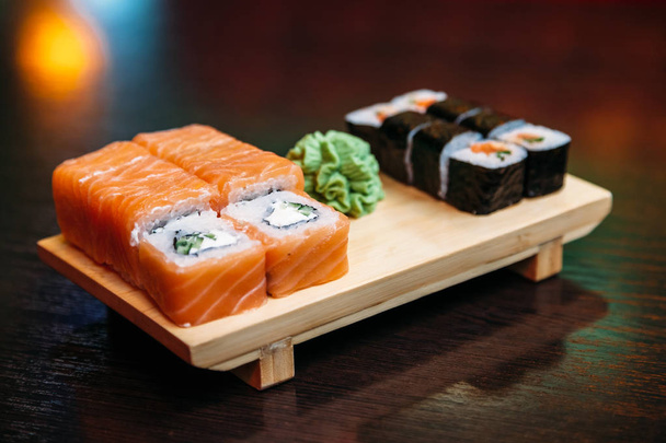 sushi on a wooden Board - Zdjęcie, obraz