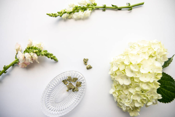 White Floral Cannabis Flowers With Marijuana Buds Top Down - Cannabis Wedding  - Photo, Image