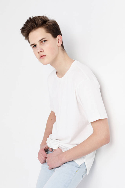 Young Male Model wearing white t-shirt - Foto, afbeelding