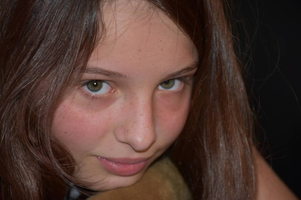 close up portrait of young girl  - Foto, Imagen