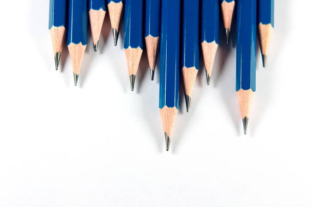сині олівці ізольовані на білому тлі
 - Фото, зображення