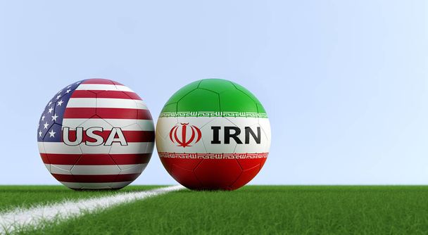Match de football entre les États-Unis et l'Iran Balles de football aux couleurs nationales des États-Unis et de l'Iran sur un terrain de football. Espace de copie sur le côté droit - rendu 3D
  - Photo, image