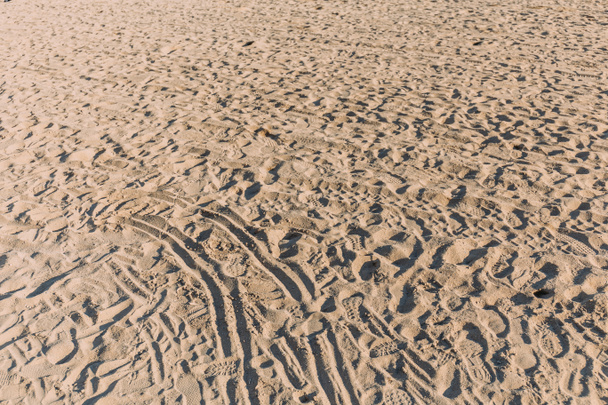 beach sand with different traces, barcelona, spain - Foto, imagen