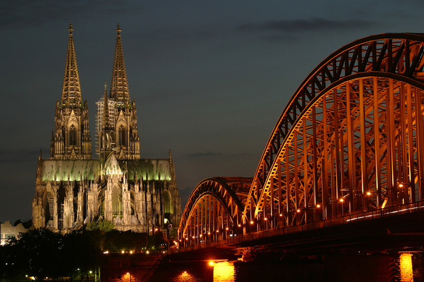 Kölner Dom bei Nacht cologne cathedral at night - Φωτογραφία, εικόνα