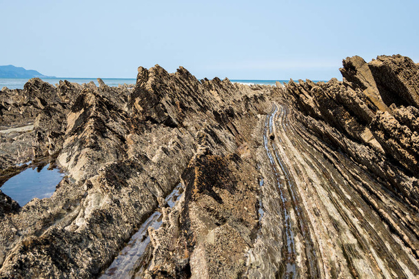 Ο φλύσχης ακτή της Sakoneta, Zumaia - χώρα των Βάσκων, Ισπανία - Φωτογραφία, εικόνα