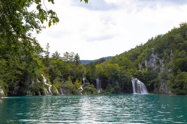 Vízesések a Plitvicei-tavak Nemzeti Park - Fotó, kép