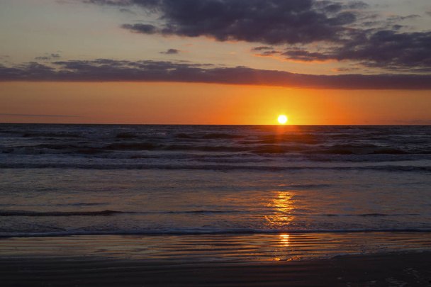Схід сонця на пляжі в Мексиканській затоці, Техас - Фото, зображення