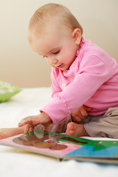 Cute baby reading - Photo, Image