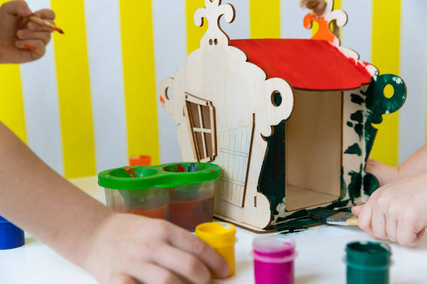 Children Paint Paints House. Bird feeders. Spring Concept. Childhood - Photo, Image