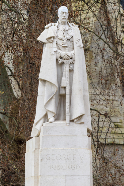 King george v. socha, starý dvůr paláce, westminster, Londýn, Velká Británie - Fotografie, Obrázek