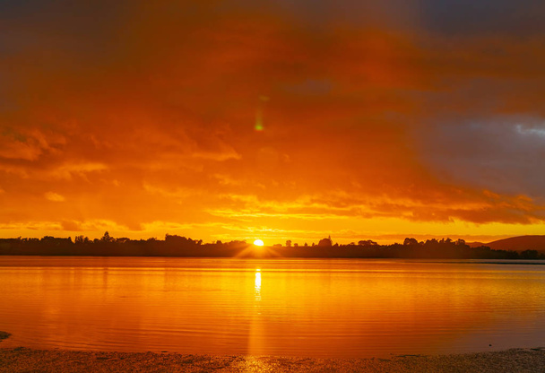 Величественный восход солнца
 - Фото, изображение