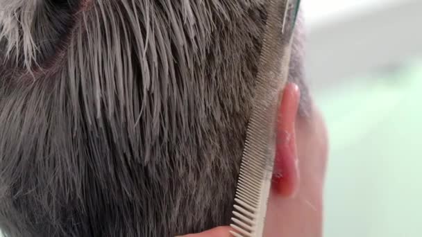Slow motion lose up Shot haircuts with sissors - Footage, Video