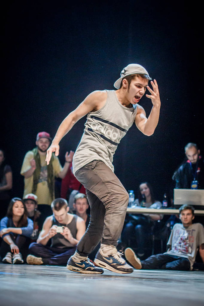RUSSIA, YAROSLAVL - OCT. 2013: breakdance battle Competition among kids, teenagers and adults hip-hop bboys. - 写真・画像
