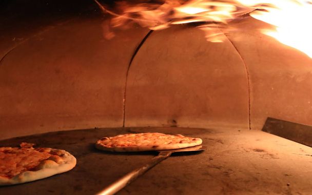 İki pizza fırın - Fotoğraf, Görsel
