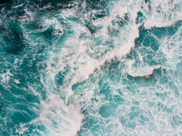 Aerial top down shot of ocean or sea surf during the storm - Φωτογραφία, εικόνα