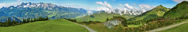 Panorama naturel des Alpes suisses
 - Photo, image