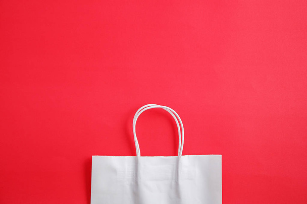 Paper bags on a solid isolated background. Top view - Foto, Imagem