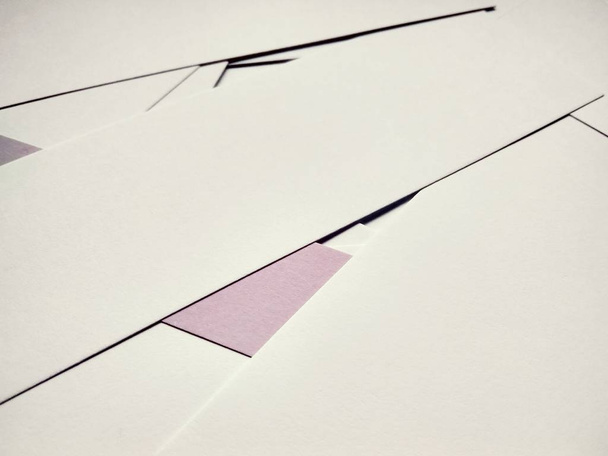 Textura de rayas de papel blanco y coloreado
 - Foto, Imagen