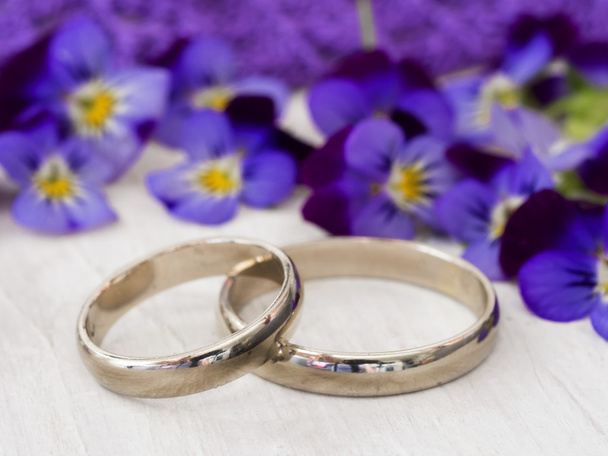 wedding rings - Foto, afbeelding